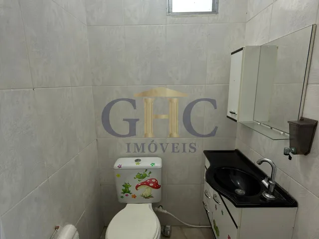 Sobrado com 125m² 2 quartos e 2 banheiros, para alugar, no bairro Jardim Ana Guilherme em Salto de Pirapora