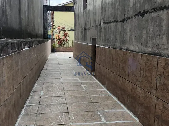 Sobrado com 150m² 3 quartos e 3 banheiros, à venda, no bairro Terceira Divisão de Interlagos em São Paulo
