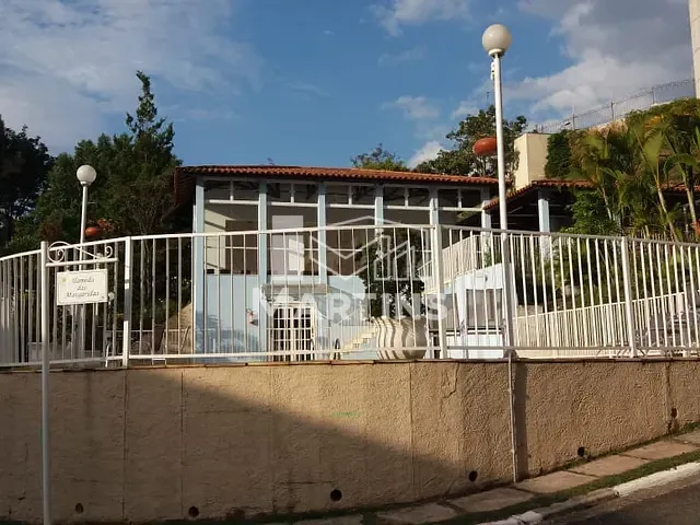 Sobrado 3 quartos e 2 banheiros, à venda, no bairro Parque Munhoz em São Paulo