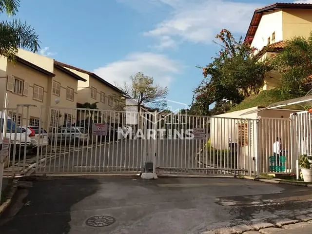 Sobrado 3 quartos e 2 banheiros, à venda, no bairro Parque Munhoz em São Paulo