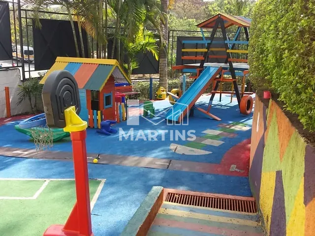 Sobrado 3 quartos e 2 banheiros, à venda, no bairro Parque Munhoz em São Paulo