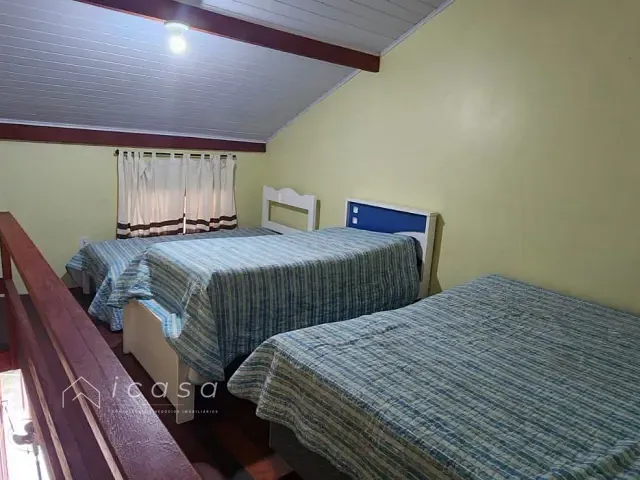 Sobrado com 56m² 2 quartos e 1 banheiro, à venda, no bairro Praia do Sapê em Ubatuba