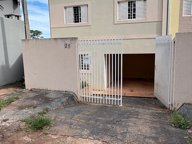 Foto do Sobrado - Sobrado para locação, Jardim Caviúna, Rolândia, PR | Imobiliária Casa Grande - Rolândia