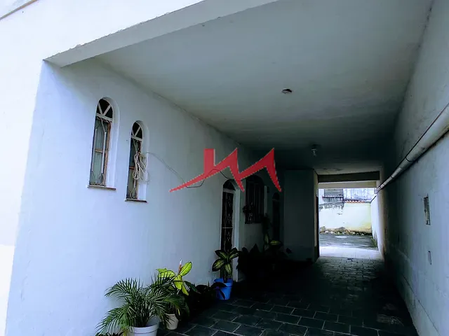 Sobrado com 360m² 2 quartos e 1 banheiro, à venda, no bairro Boaçu em São Gonçalo