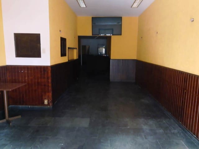 Sobrado para alugar, no bairro Centro em Petrópolis