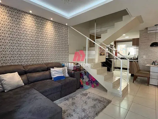 Sobrado com 142m² 2 quartos e 1 banheiro, à venda, no bairro Itoupava Central em Blumenau