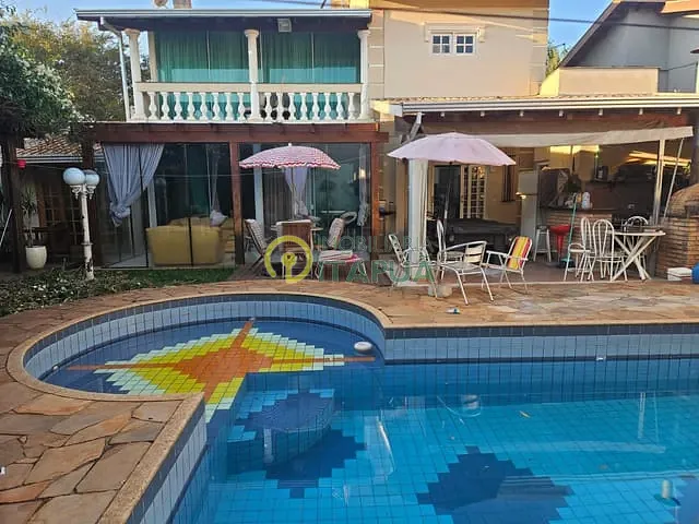 Sobrado com 500m² 5 quartos e 6 banheiros, à venda, no bairro Mediterrâneo em Londrina