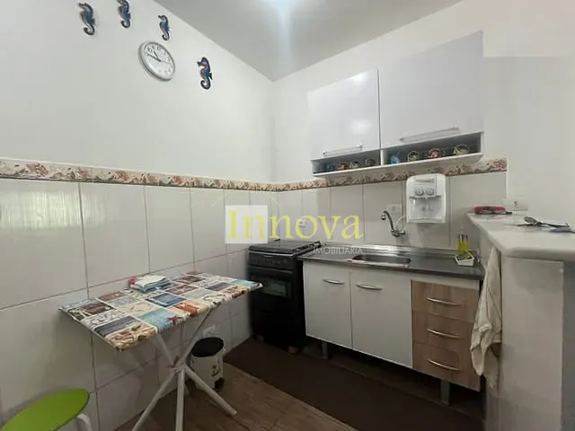 Sobrado com 40m² 2 quartos e 1 banheiro, à venda, no bairro Martim de Sá em Caraguatatuba