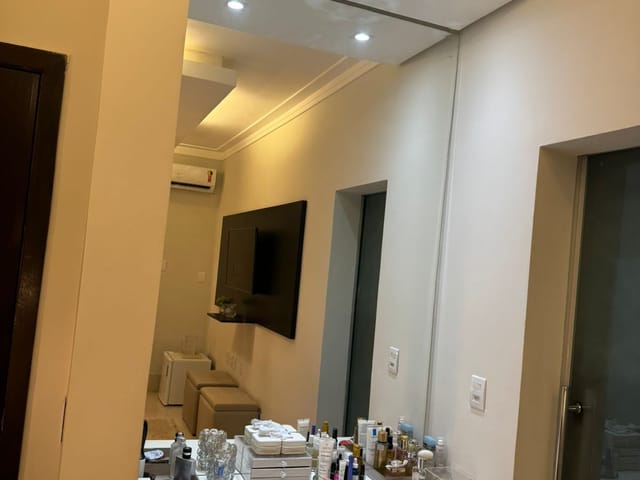 Sobrado com 267m² 3 quartos e 3 banheiros, à venda, no bairro Goiabeira em Cuiabá