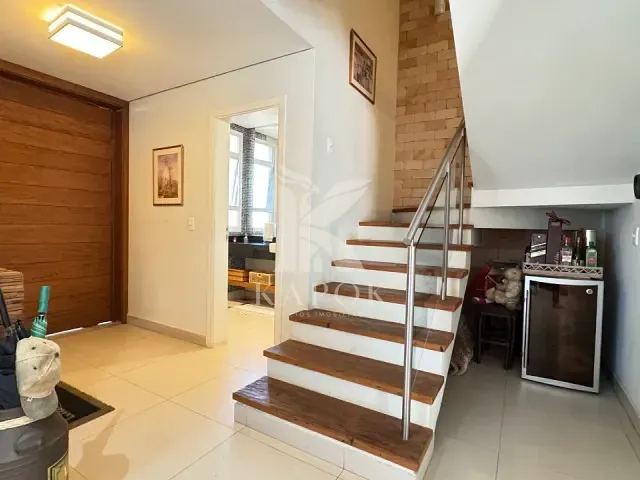 Sobrado com 333m² 3 quartos e 4 banheiros, à venda, no bairro Residencial Real Parque Sumaré em Sumaré