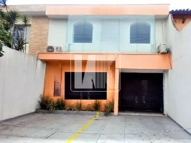 Sobrado com 245m² 4 quartos e 3 banheiros, à venda, no bairro Santa Paula em São Caetano do Sul