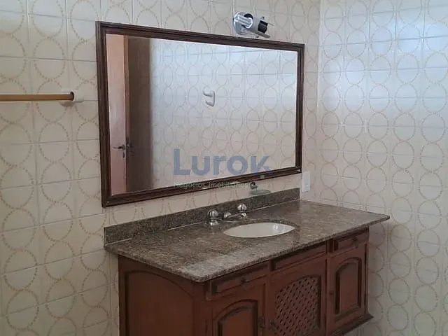 Sobrado com 398m² 3 quartos e 2 banheiros, para alugar, no bairro Jardim São Carlos em Campinas