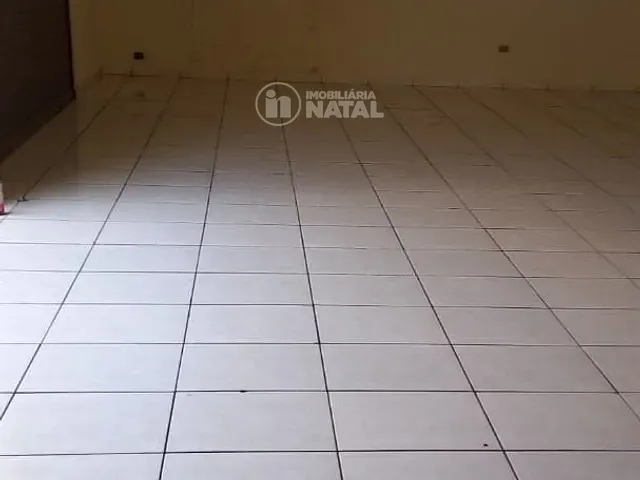 Sobrado à venda, no bairro Centro em Londrina