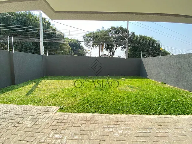 Sobrado com 200m² 3 quartos e 3 banheiros, à venda, no bairro Portão em Curitiba