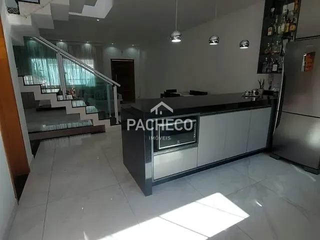Sobrado com 156m² 3 quartos e 2 banheiros, à venda, no bairro Jardim Terramérica II em Americana