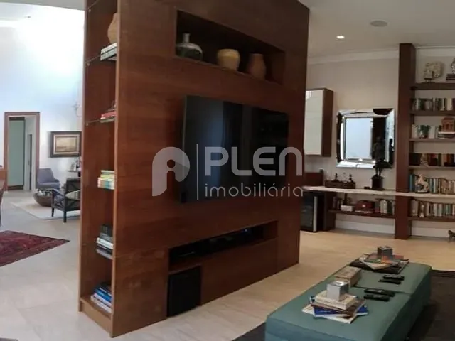 Sobrado com 1000m² 5 quartos e 7 banheiros, à venda, no bairro Vila Albertina em São Paulo