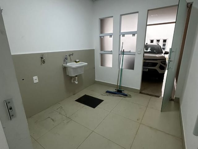 Foto do Sobrado - Sobrado com 3 dormitórios para alugar, 155 m² por R$ 4.100,00/mês - Vila Maria - Aparecida de Goiânia/GO | Portfolio Imóveis