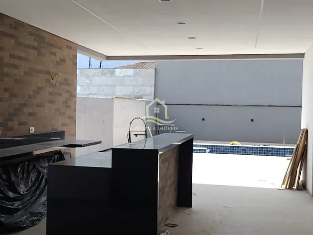 Sobrado com 504m² 4 quartos e 5 banheiros, à venda, no bairro Boraceia em Bertioga