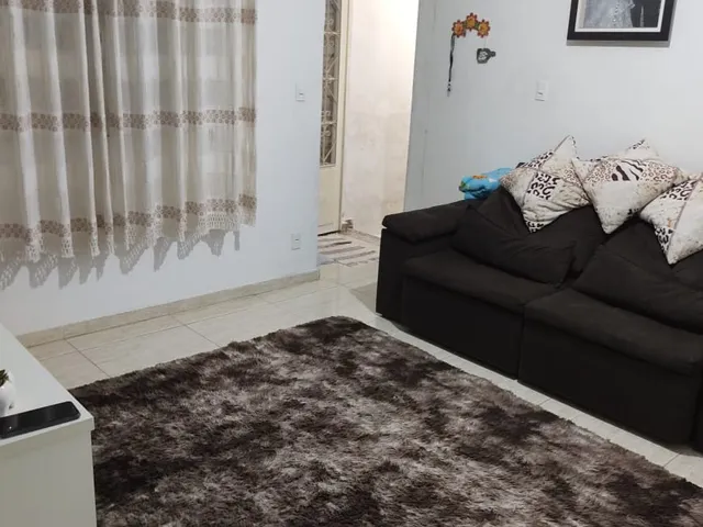 Sobrado com 180m² 5 quartos e 3 banheiros, à venda, no bairro Madri em Belo Horizonte