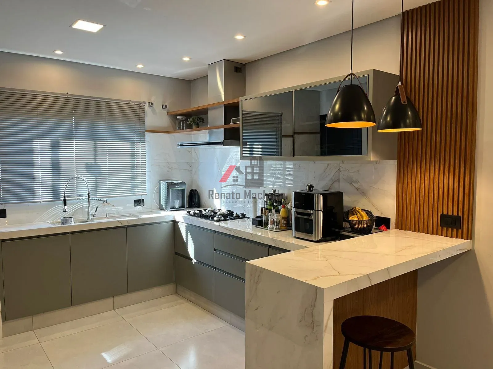 Sobrado, 4 quartos, 202 m² - Foto 24