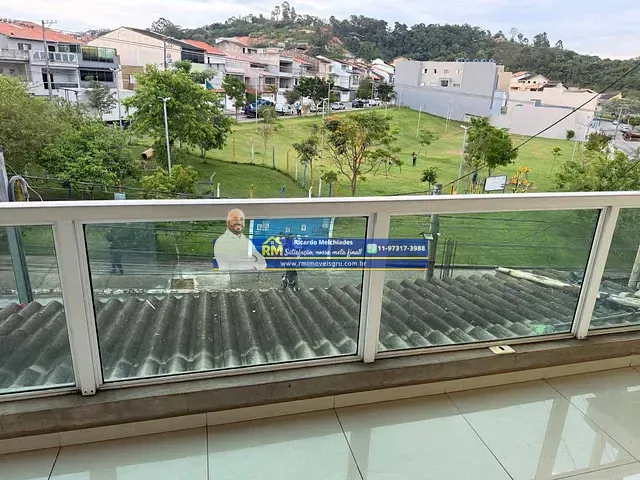 Sobrado com 240m² 3 quartos e 2 banheiros, à venda, no bairro Parque Flamengo em Guarulhos