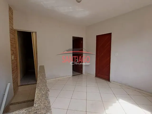 Sobrado 2 quartos e 1 banheiro, à venda, no bairro Pereira em Santo Antônio de Pádua