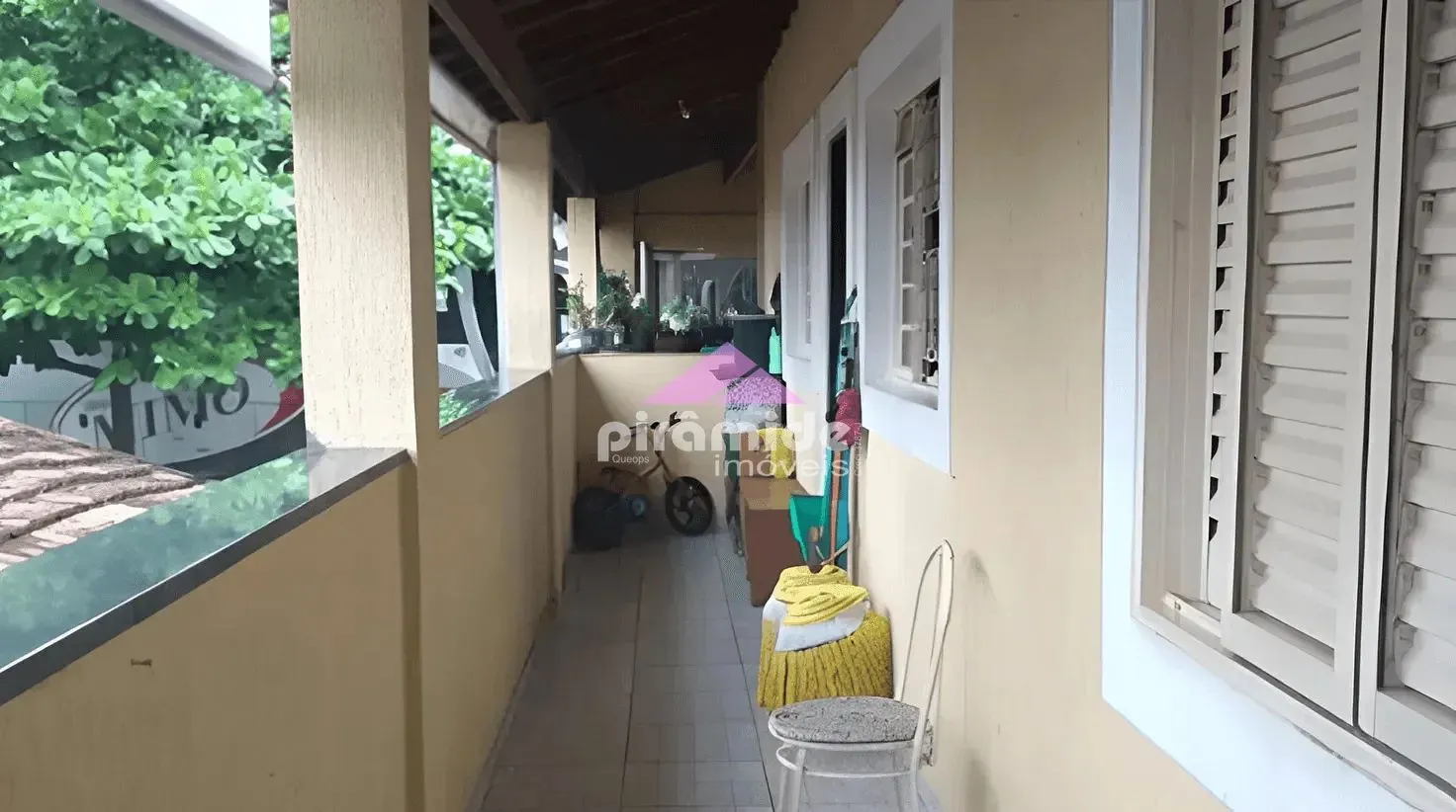 Sobrado, 8 quartos, 187 m² - Foto 5