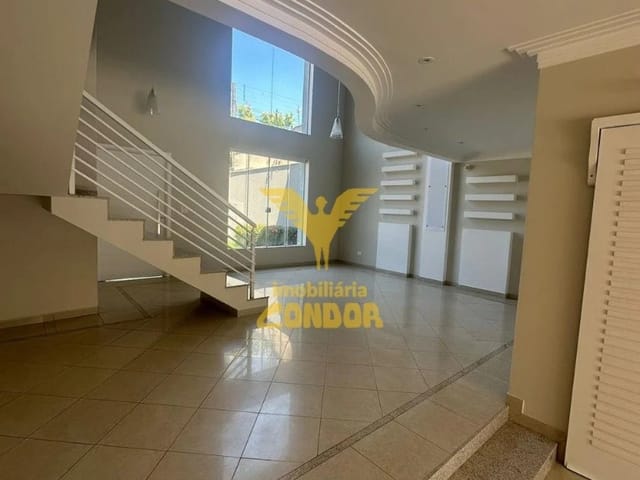 Sobrado com 383m², à venda, no bairro Jardim das Mansões em Cambé