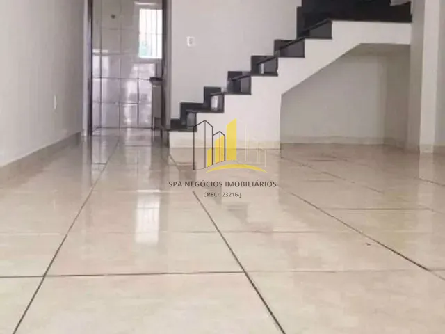 Sobrado com 137m² 3 quartos e 3 banheiros, à venda ou para alugar, no bairro Jardim Triana em São Paulo