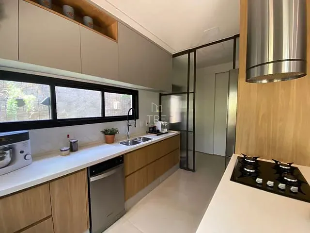 Sobrado com 175m² 3 quartos e 4 banheiros, à venda, no bairro Residencial Estância Eudóxia (Barão Geraldo) em Campinas