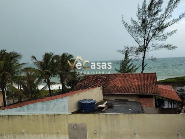 Sobrado 3 quartos e 3 banheiros, à venda, no bairro Cidade Praiana em Rio das Ostras