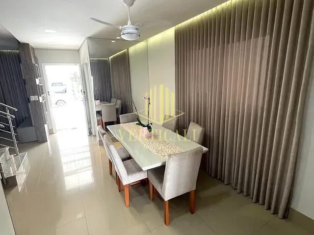 Sobrado com 200m² 3 quartos e 5 banheiros, à venda, no bairro Ribeirão do Lipa em Cuiabá