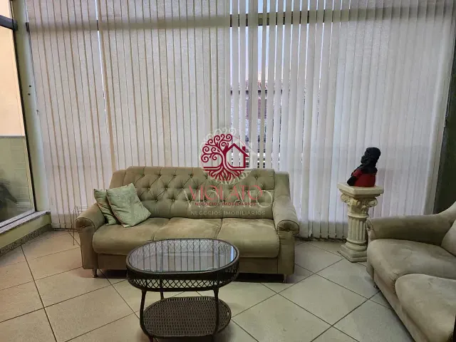 Sobrado com 445m² 3 quartos e 3 banheiros, à venda, no bairro Santo Antônio em Vespasiano