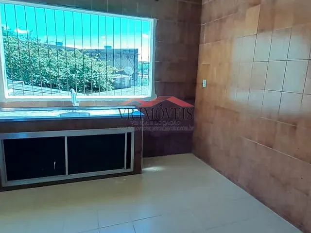 Sobrado com 513m² 3 quartos e 1 banheiro, à venda, no bairro Água Limpa em Volta Redonda