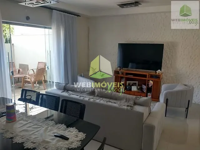 Sobrado com 135m² 3 quartos e 1 banheiro, à venda, no bairro Alto Ipiranga em Mogi Das Cruzes