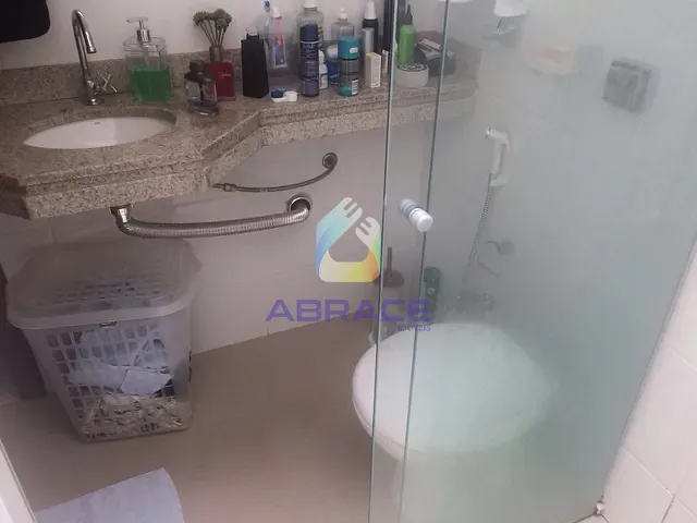 Sobrado com 60m² 2 quartos e 2 banheiros, para alugar, no bairro Vila Ipiranga em Campo Grande