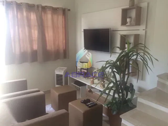 Sobrado com 60m² 2 quartos e 2 banheiros, para alugar, no bairro Vila Ipiranga em Campo Grande