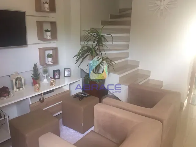 Sobrado com 60m² 2 quartos e 2 banheiros, para alugar, no bairro Vila Ipiranga em Campo Grande