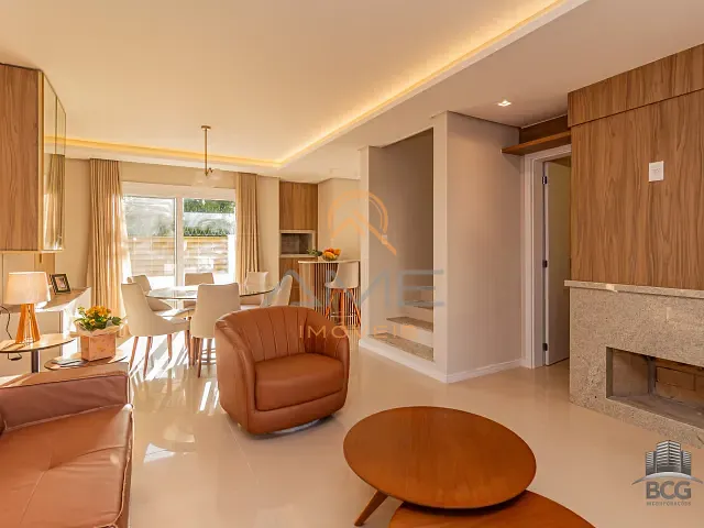 Sobrado com 205m² 3 quartos e 3 banheiros, à venda, no bairro Areal em Pelotas