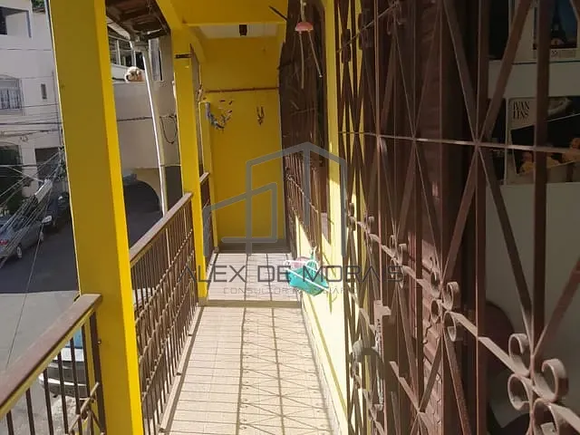 Sobrado com 158m² 4 quartos e 4 banheiros, à venda, no bairro Centro em Vitória