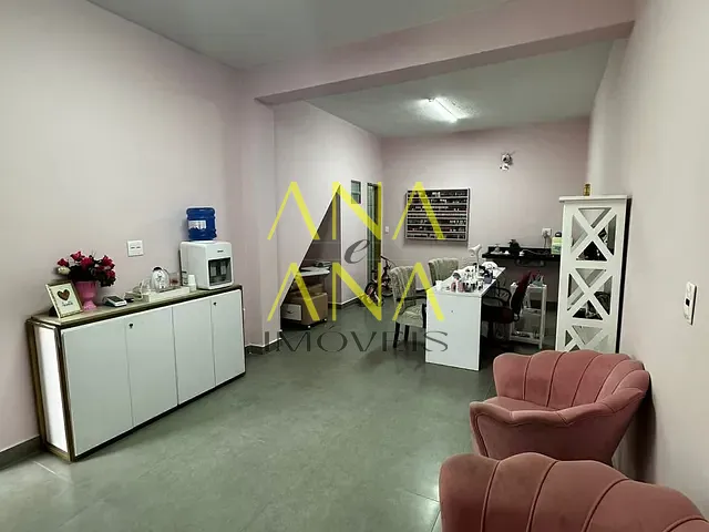 Casa com 164m² 2 quartos e 2 banheiros, à venda, no bairro Jardim Santa Rita de Cássia em Bragança Paulista