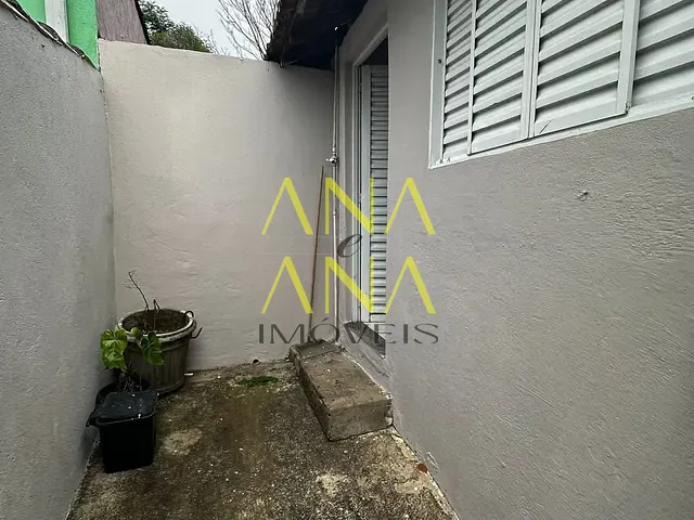 Casa com 164m² 2 quartos e 2 banheiros, à venda, no bairro Jardim Santa Rita de Cássia em Bragança Paulista