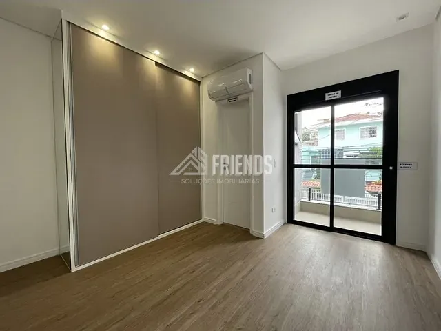 Sobrado com 160m² 3 quartos e 4 banheiros, à venda, no bairro Jardim Vila Mariana em São Paulo