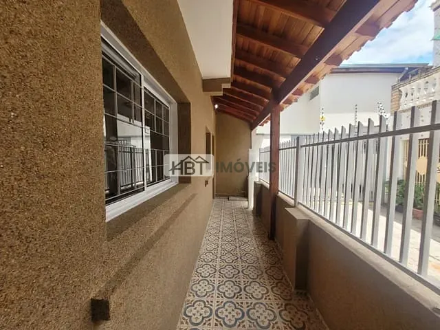 Sobrado com 78m² 3 quartos e 2 banheiros, à venda, no bairro Centro em Bauru