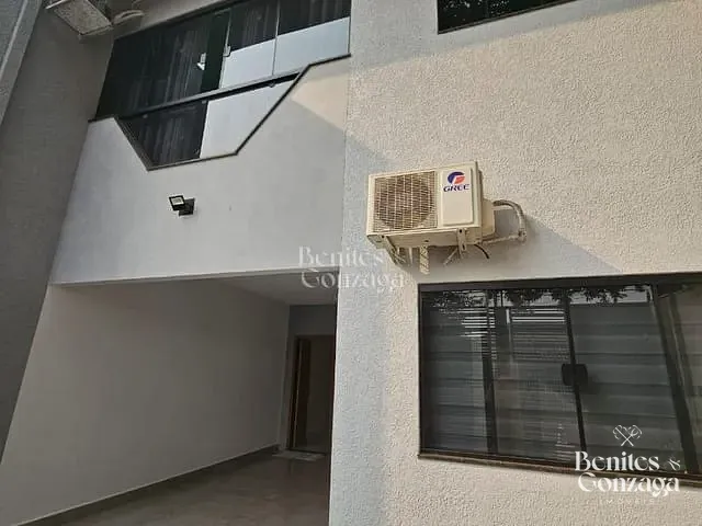 Sobrado com 169m² 4 quartos e 4 banheiros, à venda, no bairro Jardim Santa Rosa em Maringá
