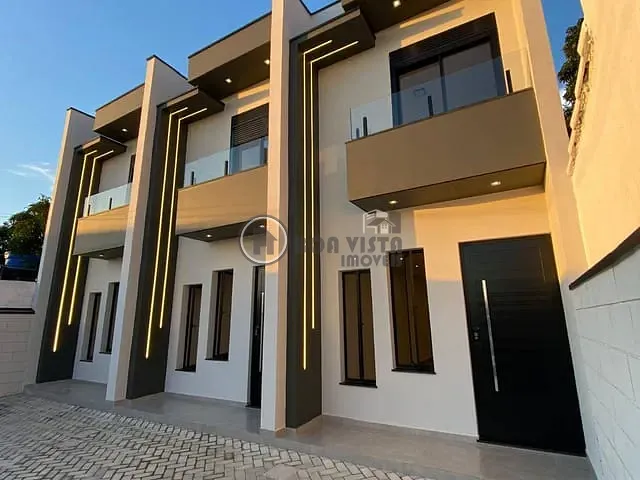 Sobrado 2 quartos e 2 banheiros, à venda, no bairro Jardim Santos Dumont III em Mogi das Cruzes