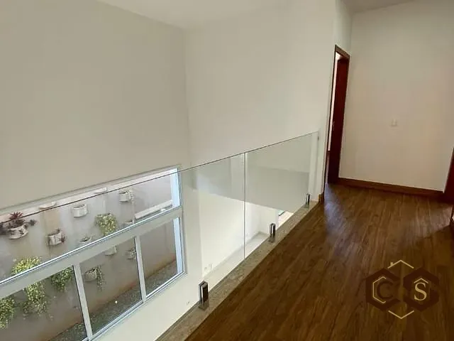 Sobrado com 1m² 3 quartos e 4 banheiros, à venda, no bairro Jardim Esplanada em Indaiatuba