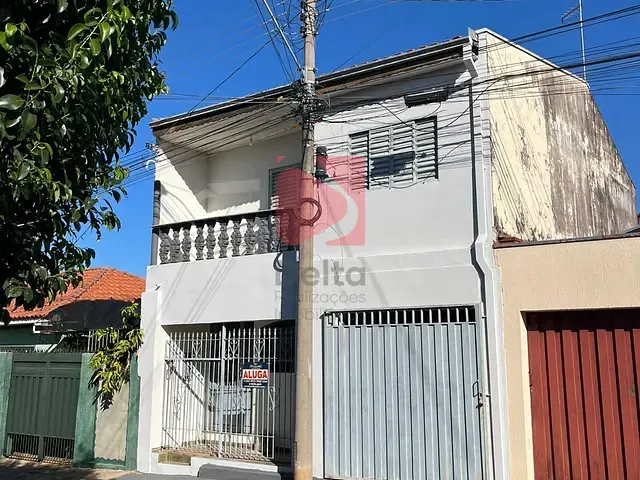 Sobrado 3 quartos e 2 banheiros, para alugar, no bairro Vila Nova em Pirassununga