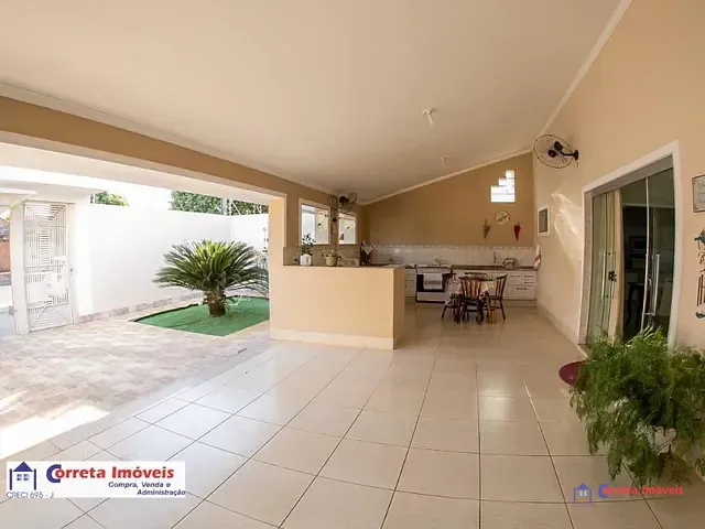 Sobrado à venda, no bairro Jardim Cangalha em Três Lagoas