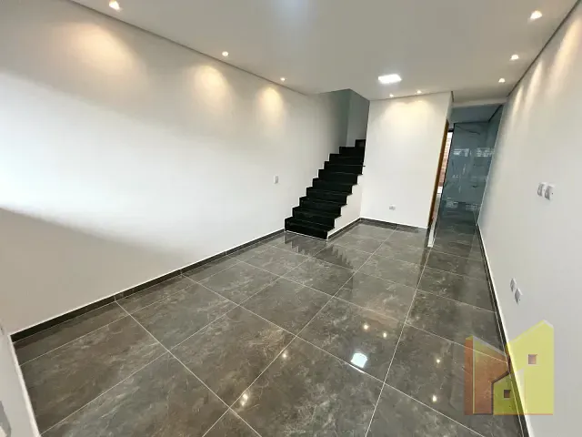 Sobrado 2 quartos e 1 banheiro, à venda, no bairro Vila Formosa em São Paulo